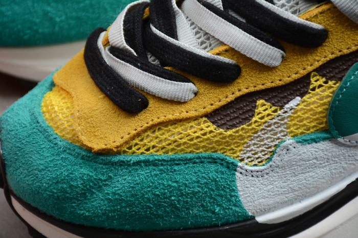 Nike LDWaffle Sacai Green Yellow