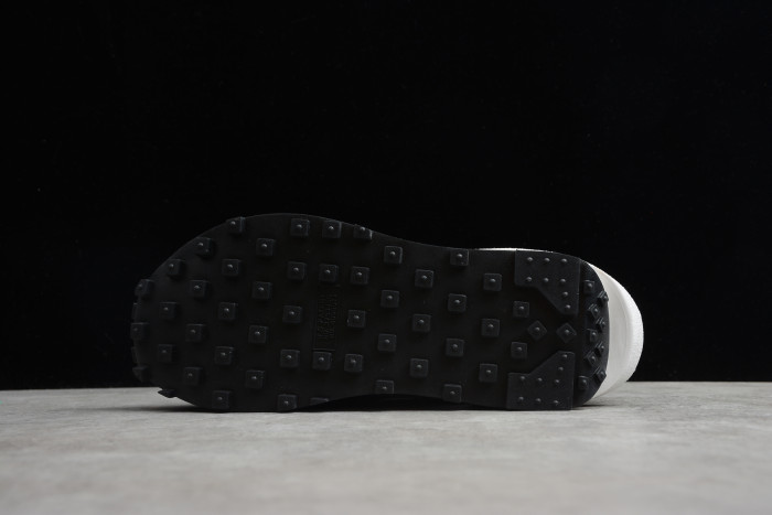 Nike LDWaffle Sacai Black/Anthracite-White