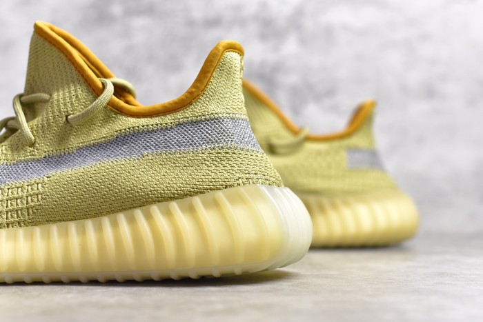 Yeezy Boost 350 V2“Marsh” FX9034