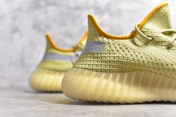 Yeezy Boost 350 V2“Marsh” FX9034