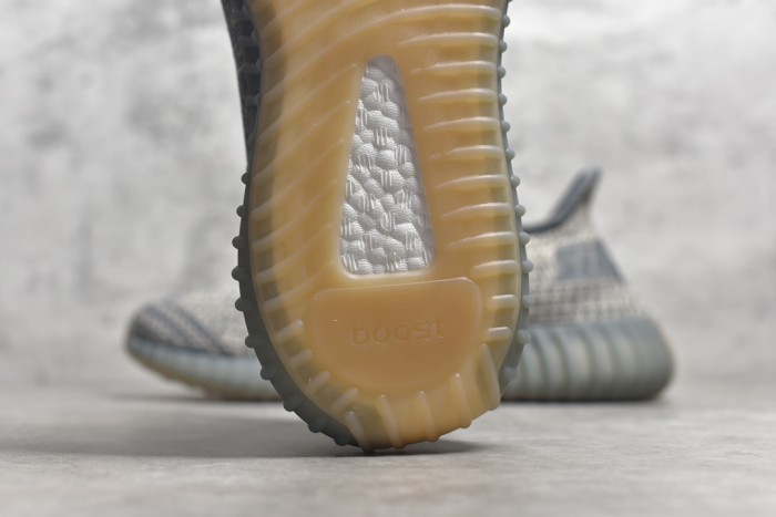 Yeezy Boost 350 V2 FZ5421