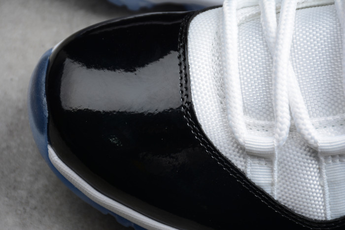 Air Jordan 11 Low “Concord” 528895-153