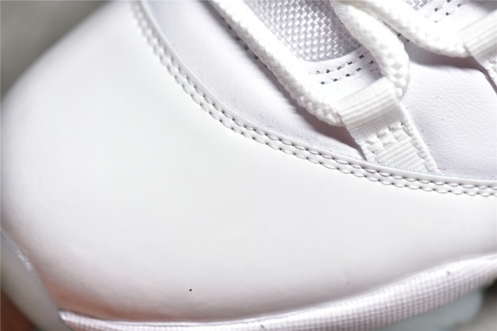 Air Jordan Retro 11 Low “Legend Blue” AV2187-117