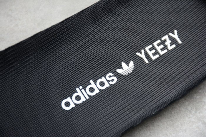 Yeezy Boost 350 V2 “Cinder” Reflective FY4176