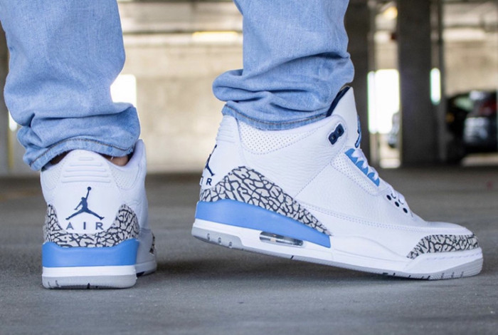 Air Jordan 3 “UNC” CT8532-104