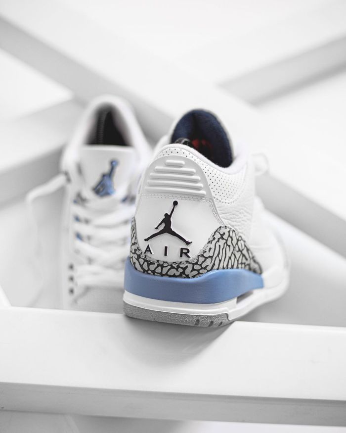 Air Jordan 3 “UNC” CT8532-104
