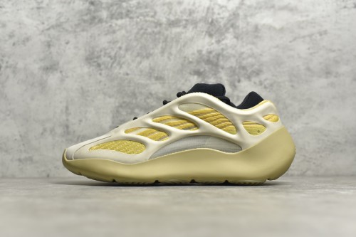 Yeezy Boost 700 V3 “Srphym” G54853