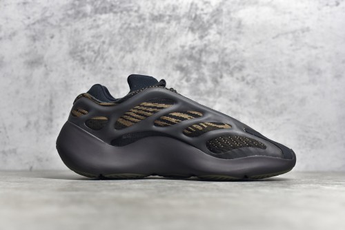 Yeezy Boost 700V3“Clay Brown” GY0189