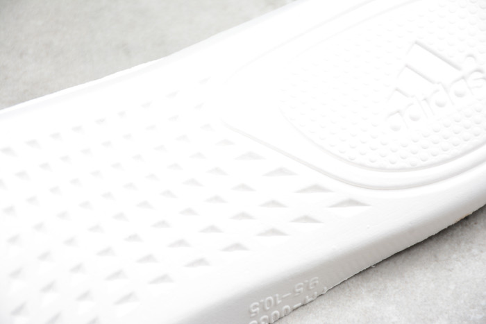 Kanye West x Adidas Yeezy Runner Boost 700“Mauve” EE9614