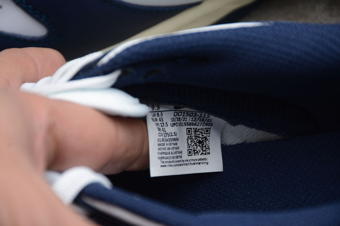 SB Dunk Low ’Vintage Navy” DD1503-115