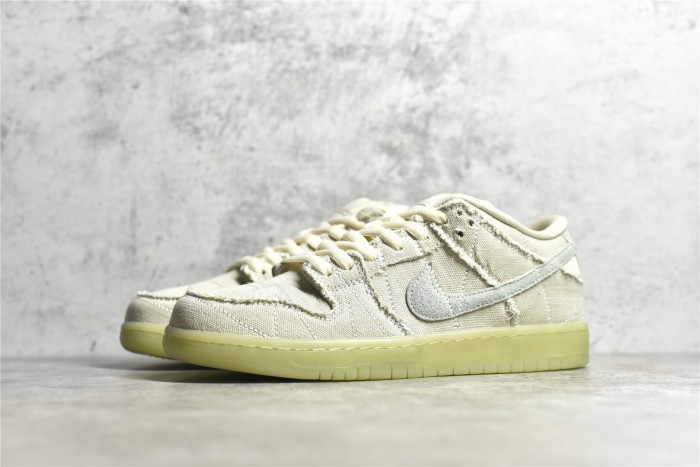 SB Dunk Low ’ Mummy ’ DM0774-111