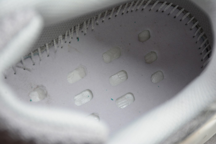 Yanye x Yeezy 700 V2 “Static” EF2829