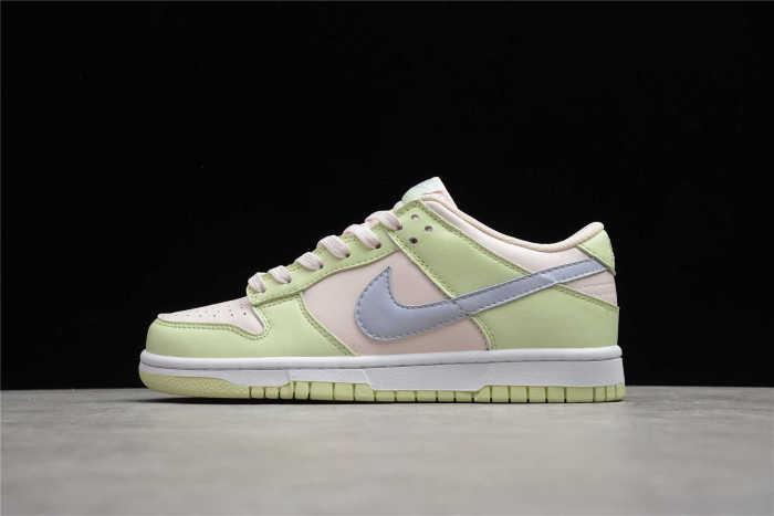 WMNS SB Dunk Low Light Soft Pink DD1503-600