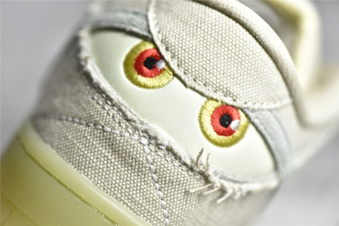 SB Dunk Low ’ Mummy ’ DM0774-111