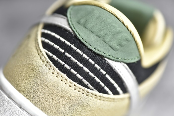 NK Dunk Low Roped in Peace DJ4671-294