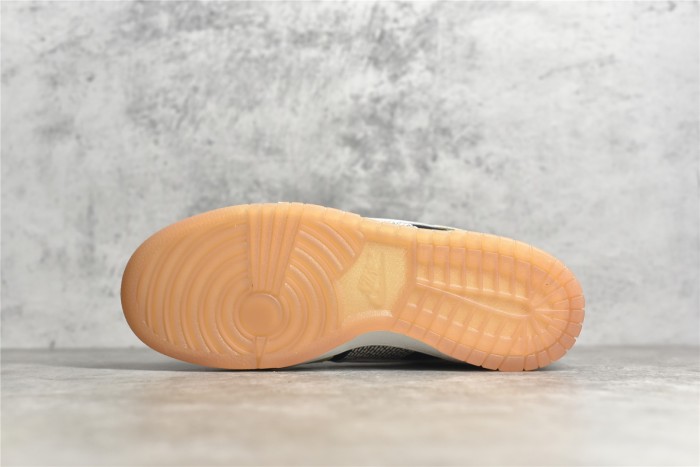 NK Dunk Low Roped in Peace DJ4671-294