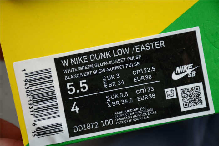 SB Dunk Low Easter White Green DD1872-100
