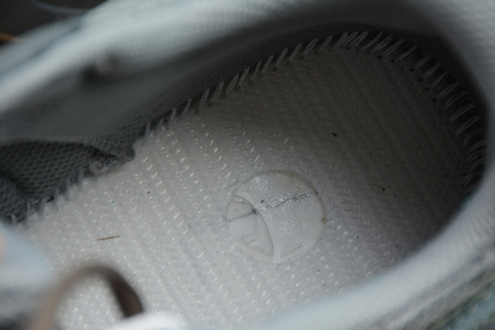 Yeezy Boost 700 “Teal Blue” FW2499