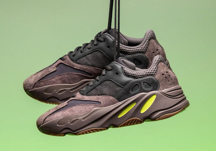 Kanye West x Adidas Yeezy Runner Boost 700“Mauve” EE9614
