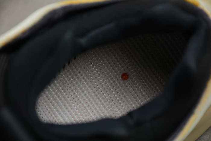 Yeezy Boost 700 V3 “Srphym” G54853