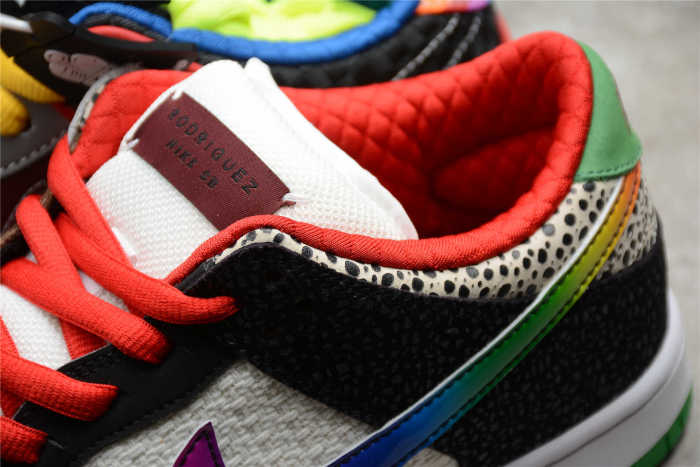 NK SB Dunk Low Pro QS “What The Paul” CZ2239-600
