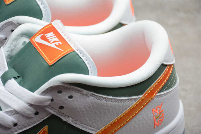 NK SB Dunk Low “NY vs NY” DN2489-3000
