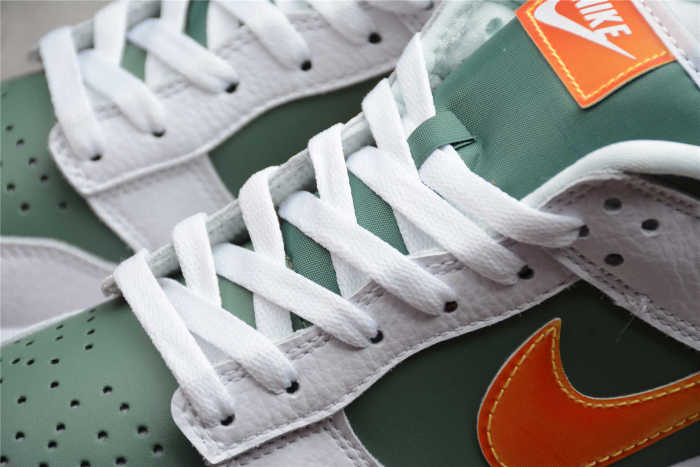 NK SB Dunk Low “NY vs NY” DN2489-3000