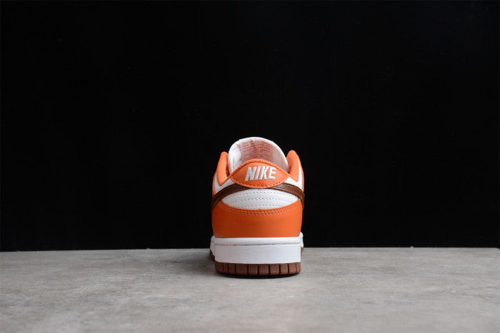 NK SB Dunk Low ’Reverse Mesa ORang’ DQ4697-800