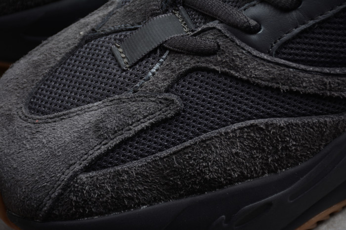 Yeezy Boost 700 Brown FV5304