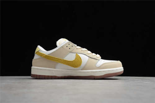 SB Dunk Low “Lemon Drop” DJ6902-700