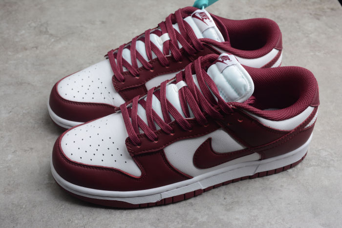 NK SB Dunk Low Bordeaux DD1503-108