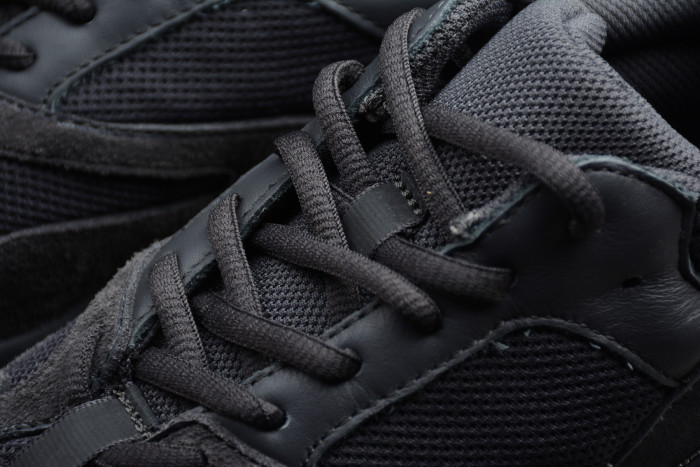 Yeezy Boost 700 Brown FV5304