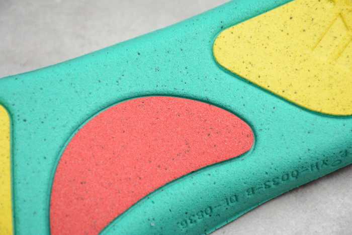 Yeezy 700 V2 Gray FU7914