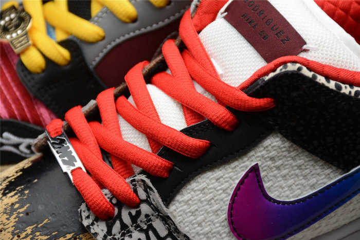 NK SB Dunk Low Pro QS “What The Paul” CZ2239-600