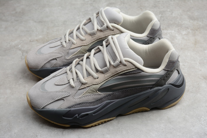 Yeezy 700 V2 Gray FU7914