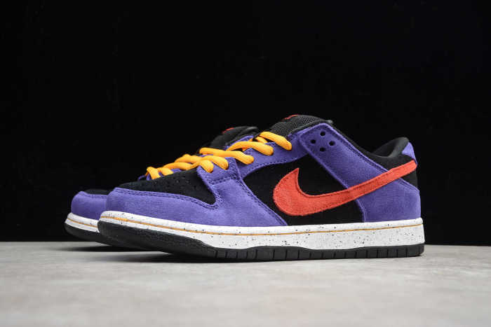 SB Dunk Low “ACG Terra” Purple Black Red BQ6817-008