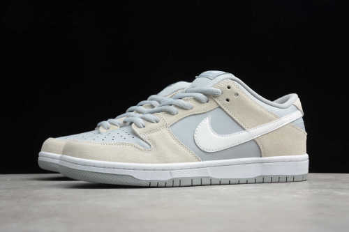 SB Dunk Low Summit White Wolf Grey AR0778-110