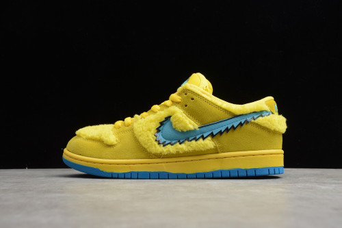 Grateful Dead x SB Dunk Low Pro QS “Yellow Bear” CJ5378-800