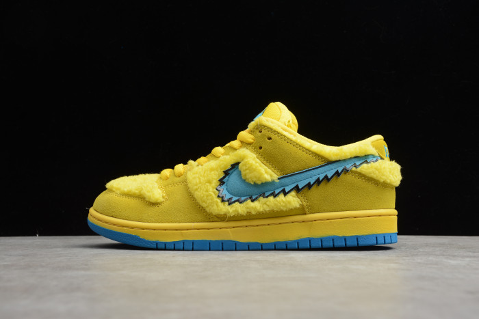 Grateful Dead x SB Dunk Low Pro QS “Yellow Bear” CJ5378-800