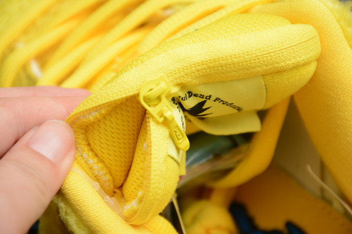 Grateful Dead x SB Dunk Low Pro QS “Yellow Bear” CJ5378-800