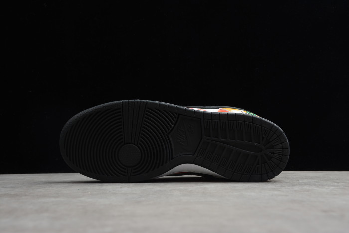 SB Dunk Low “Raygun Tie-Dye” BQ6832-101