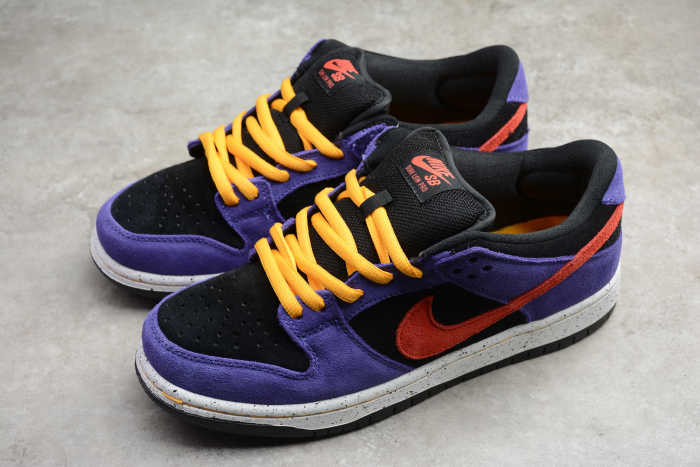 SB Dunk Low “ACG Terra” Purple Black Red BQ6817-008