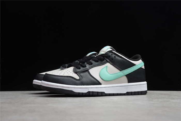 SB Dunk Low Grey Black Blue CW1590-003