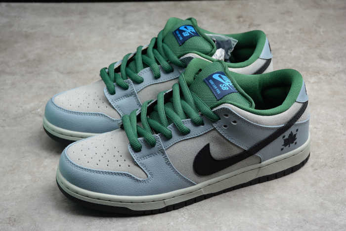 SB Dunk Low IW Dove Grey Black-Gorge Green 313170-021