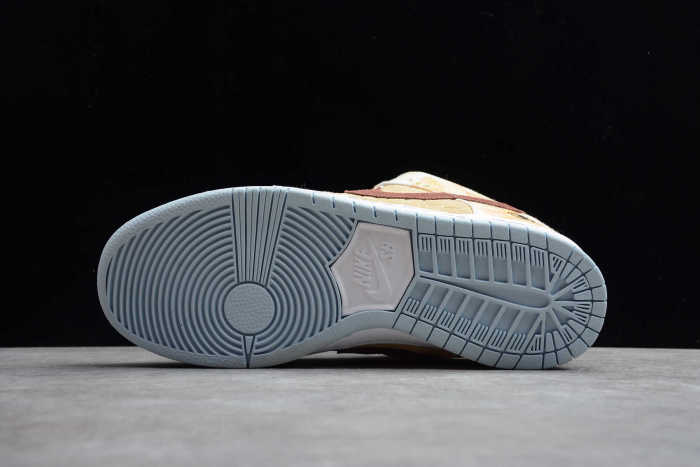 SB Dunk Low “CNY” CV1628-800