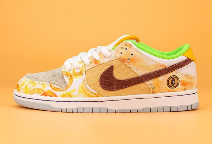SB Dunk Low “CNY” CV1628-800