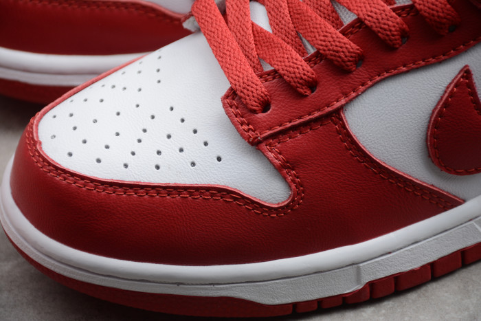 SB Dunk Low Retro SP “University Red” CU1727-100