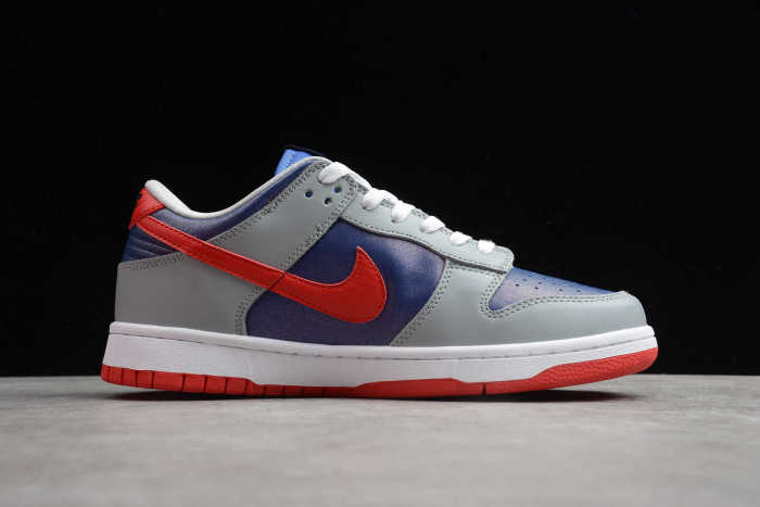 SB Dunk “Samba” Grey Blue Red CZ2667-400