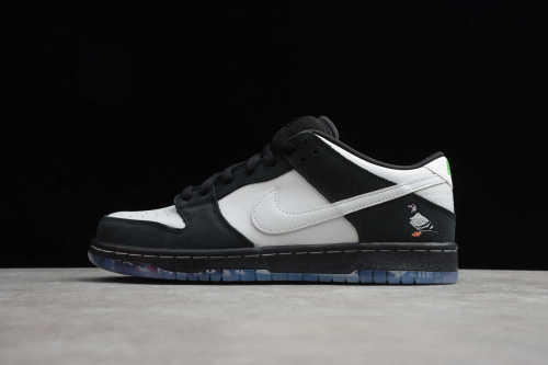 Staple x SB Dunk Low “Pigeon” Black White BV1310-013