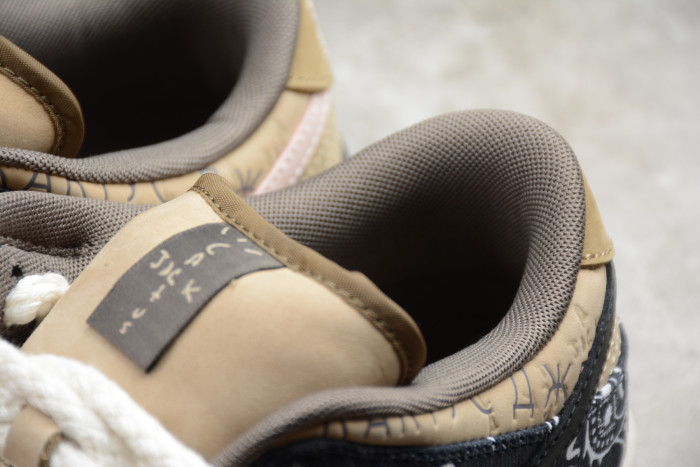 Travis Scott TS x SB Dunk Low Jackboys CT5053-001